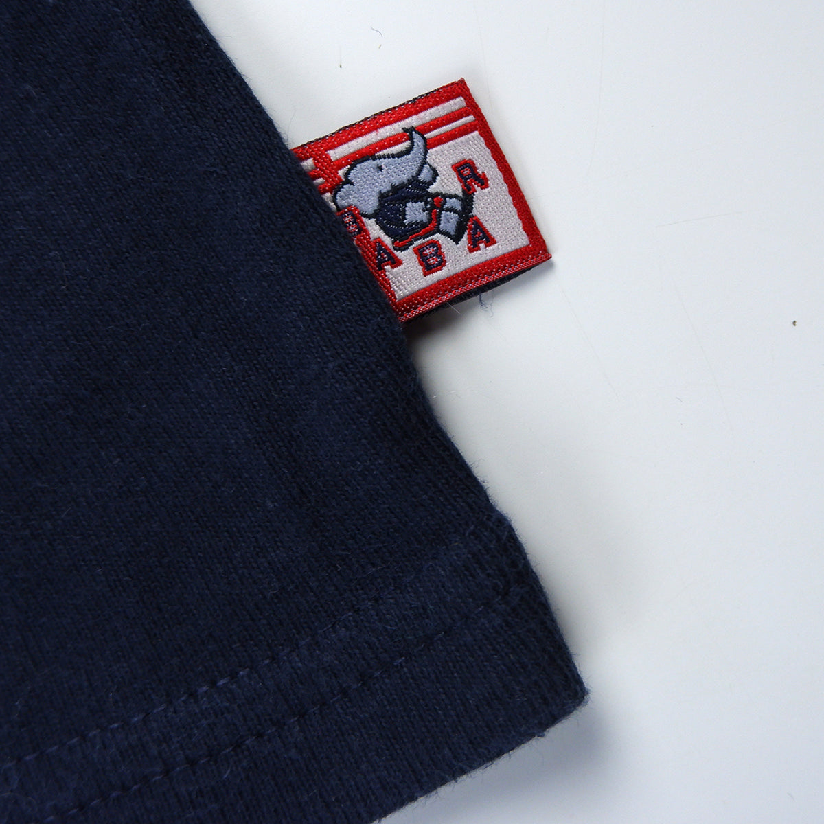 Sous-pull Babar vintage