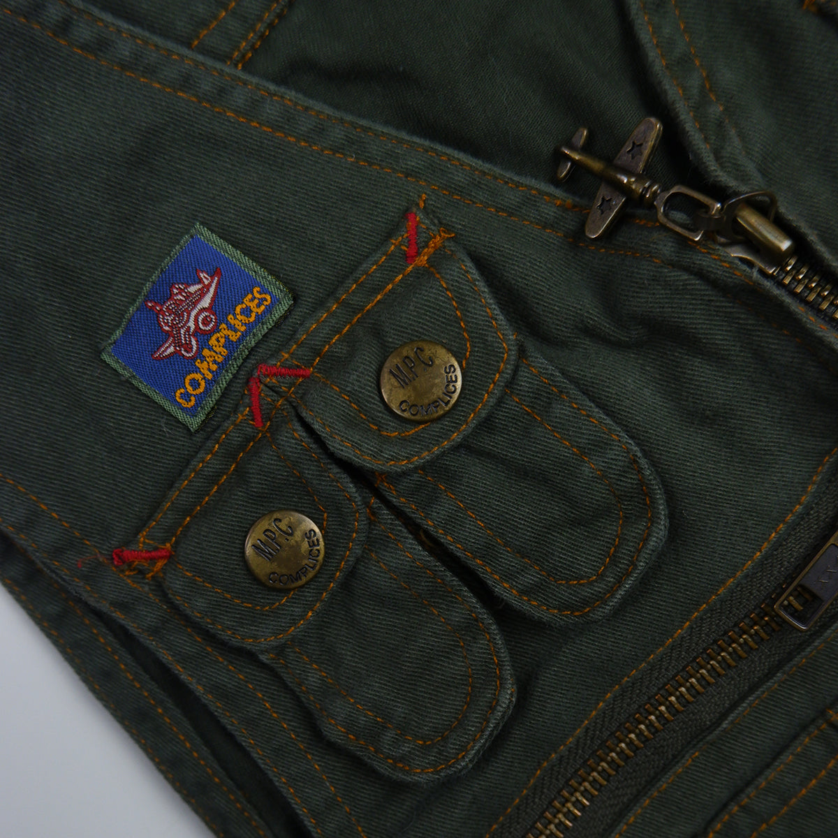 Vintage sleeveless army jacket