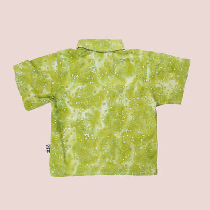 chemise verte à motifs tye and dye vintage pour enfants