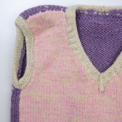 Vintage sleeveless pink vest