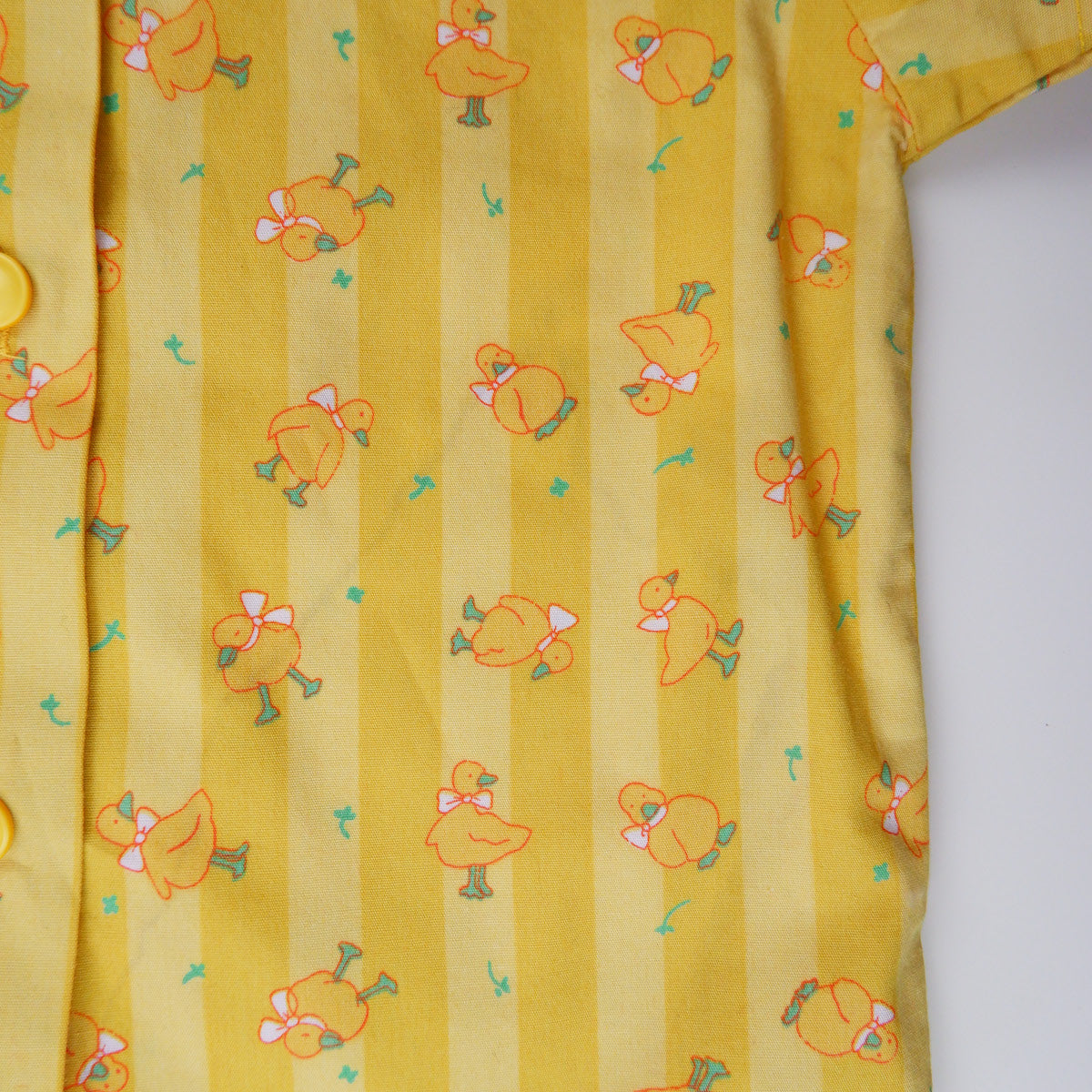 chemise jaune à motifs canard vintage pour enfants